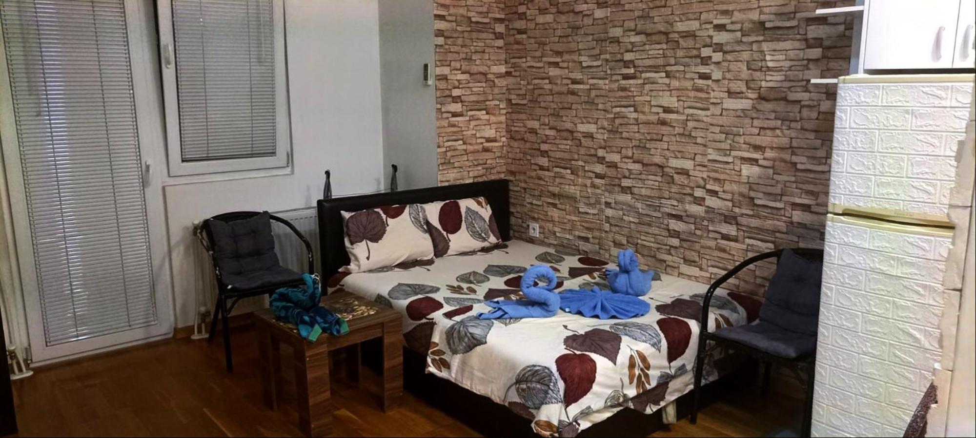 Wonderful Studio Apartment In Skopje Center Exterior photo