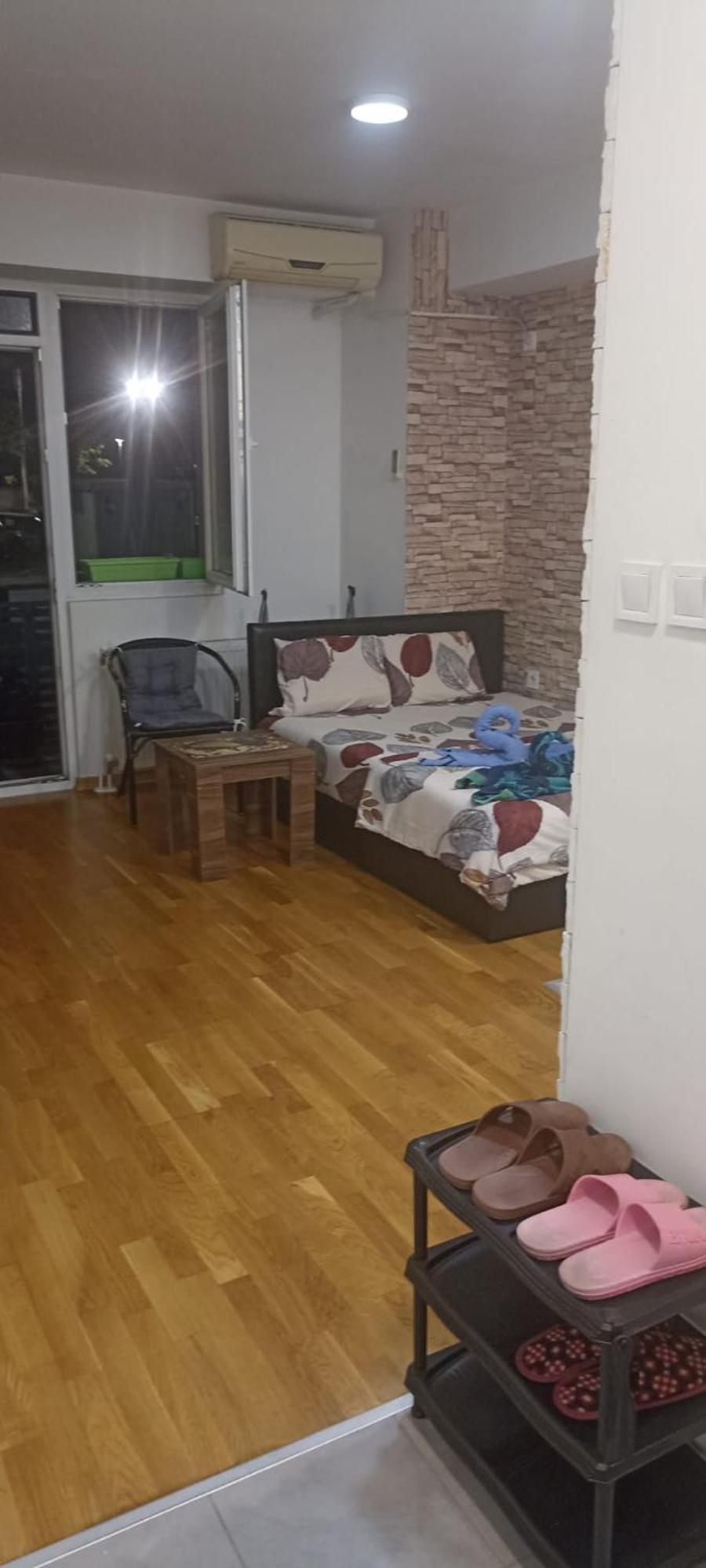 Wonderful Studio Apartment In Skopje Center Exterior photo